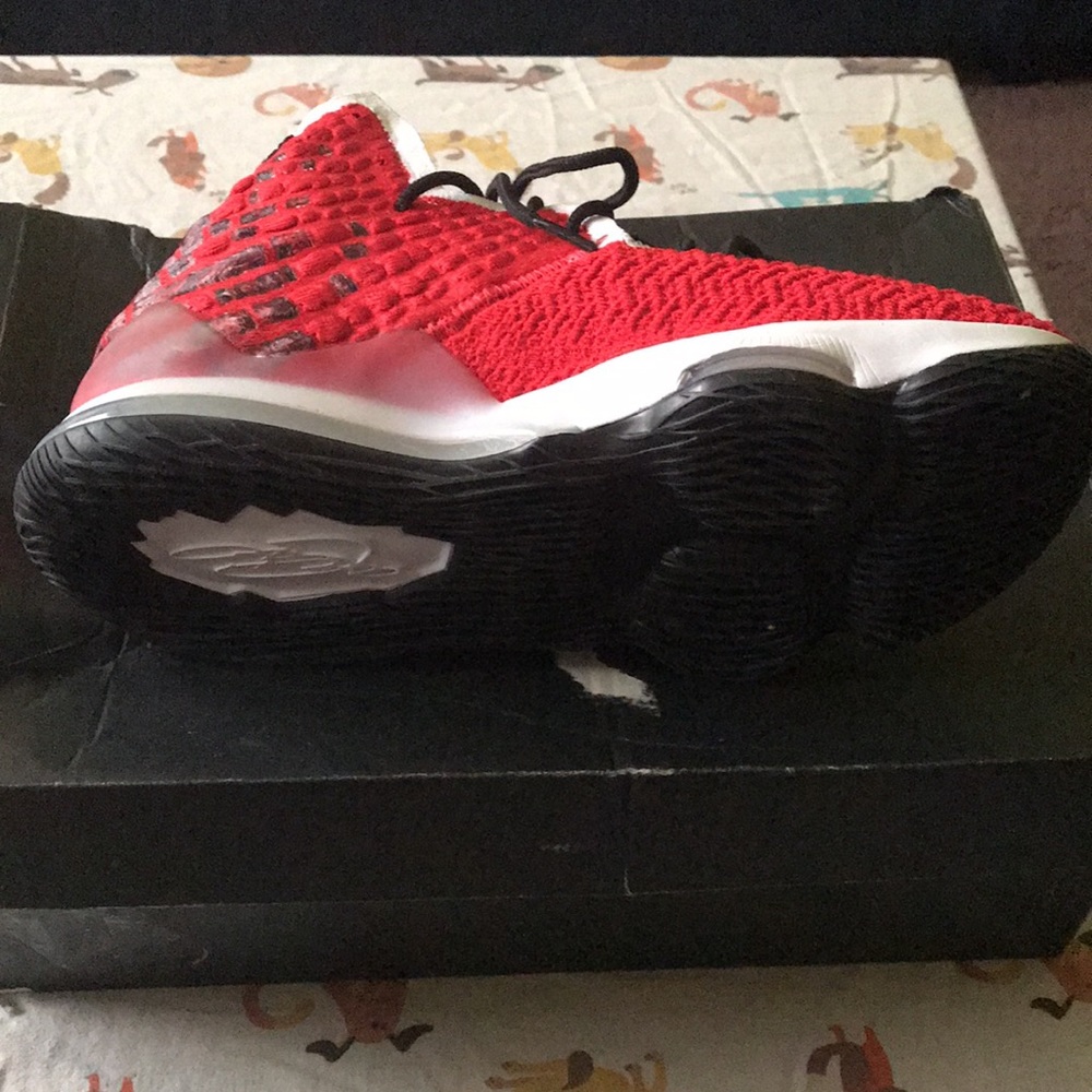 Nike Labron - Picture 4 of 4